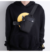 iPhone 17 Pro Max | iPhone 17 Pro Max - CarrySmart™ Crossbody Skuldertaske til Mobil - Sort - DELUXECOVERS.DK