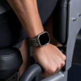 Apple Watch 42-49mm | Apple Watch (42/44/SE/45/46/49mm) - 4Run™ Silikone Løbe Sportsrem - Mørkegrå - DELUXECOVERS.DK