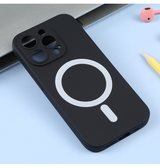 iPhone 15 Pro | iPhone 15 Pro - Magnetisk Silikone Cover M. MagSafe - Sort - DELUXECOVERS.DK