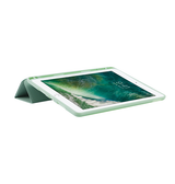 iPad Pro (2017) | iPad Pro 10.5" (2017) - SoftHue™ Silikone Tri-Fold Cover - Lysegrøn - DELUXECOVERS.DK
